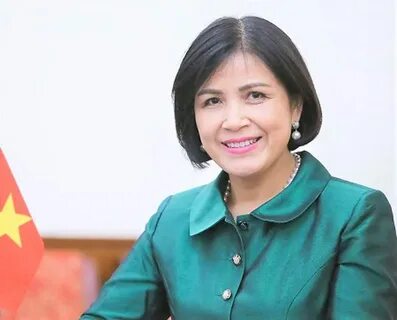 Từ Phụ nữ tuổi này dễ có
